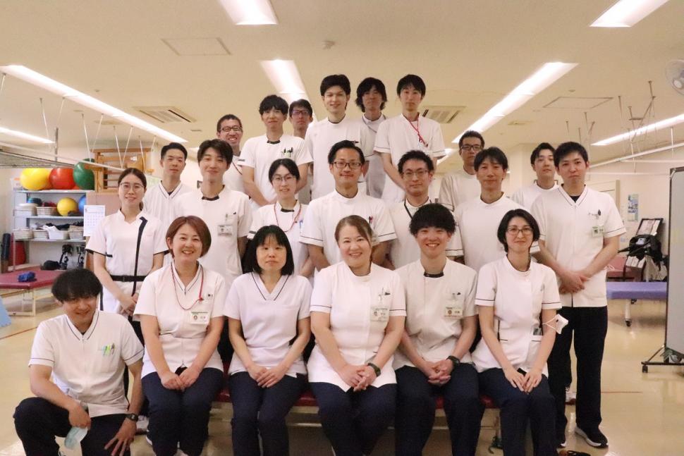 リハ科集合写真